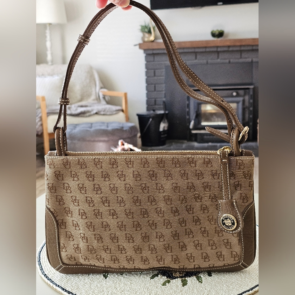 Vintage Dooney & Bourke Shoulder Bag